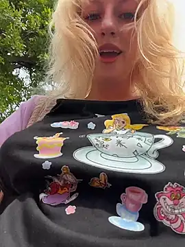 RonnieKiss online show from 8, 2, 2026