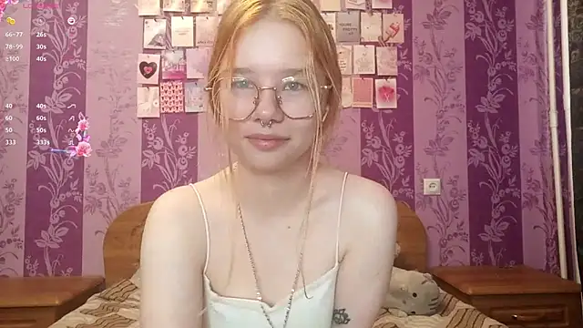 Snapshot of Lutangogansit chatting on 22, 10, 2025 Lutangogansit online show from 22, 10, 2025