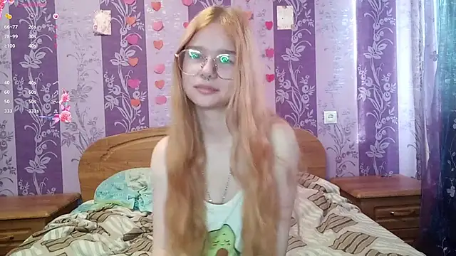 Snapshot of Lutangogansit chatting on 25, 10, 2025 Lutangogansit online show from 25, 10, 2025