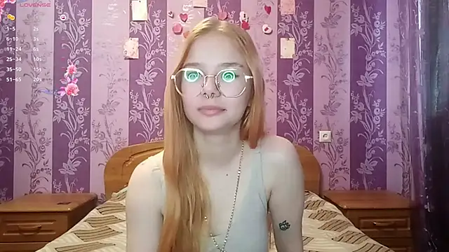 Snapshot of Lutangogansit chatting on 22, 11, 2025 Lutangogansit online show from 22, 11, 2025