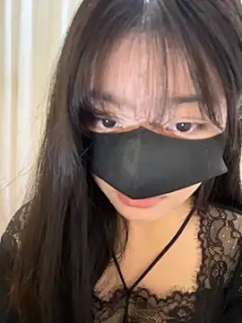 Snapshot of AZ37866 chatting on 6, 4, 2026 AZ37866 online show from 6, 4, 2026