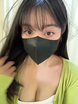 Snapshot of AZ37866 chatting on 7, 4, 2026 AZ37866 online show from 7, 4, 2026