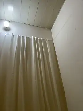 Snapshot of AZ37866 chatting on 23, 4, 2026 AZ37866 online show from 23, 4, 2026