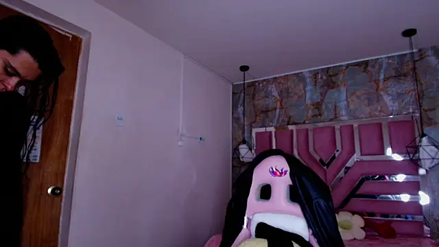 lorem adams online show from 26, 9, 2025