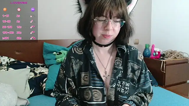 Snapshot of HardNerdVoid chatting on 23, 10, 2025 HardNerdVoid online show from 23, 10, 2025