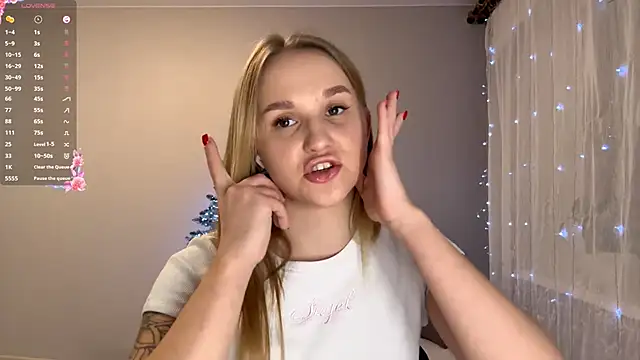 TanekaBoitel online show from 15, 12, 2025