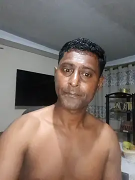 Snapshot of kingVibeX chatting on 23, 10, 2025 kingVibeX online show from 23, 10, 2025