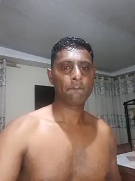 Snapshot of kingVibeX chatting on 22, 11, 2025 kingVibeX online show from 22, 11, 2025