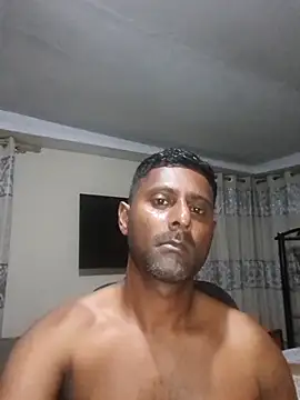 Snapshot of kingVibeX chatting on 27, 11, 2025 kingVibeX online show from 27, 11, 2025