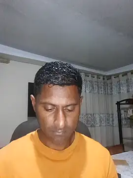 Snapshot of kingVibeX chatting on 2, 12, 2025 kingVibeX online show from 2, 12, 2025