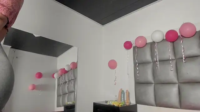 Snapshot of peyton__wat chatting on 29, 11, 2025 peyton wat online show from 29, 11, 2025