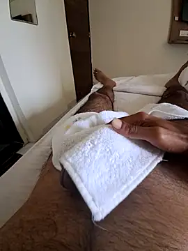 Snapshot of scotchnsoda chatting on 21, 9, 2025 scotchnsoda online show from 21, 9, 2025