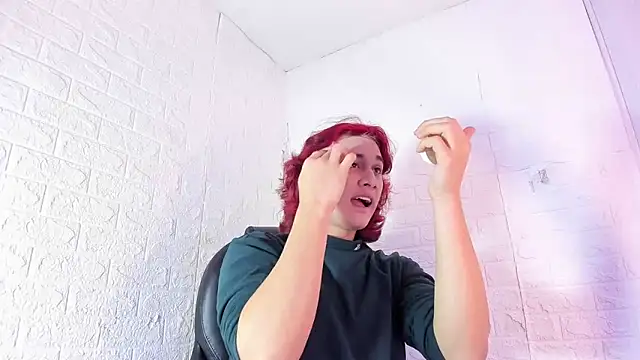 Snapshot of Marian_Cristal chatting on 7, 1, 2026 Marian Cristal online show from 7, 1, 2026