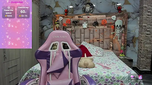 Snapshot of Diosa67 chatting on 25, 10, 2025 Diosa67 online show from 25, 10, 2025