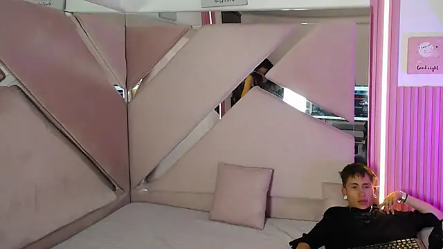 oblivionlove online show from 6, 10, 2025