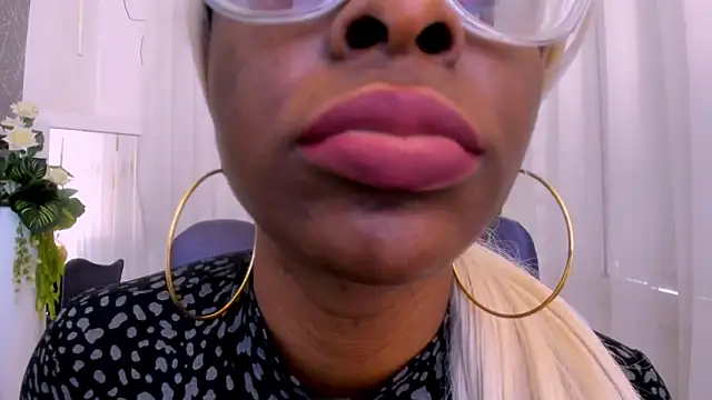 LolaJenkinss online show from 29, 11, 2025