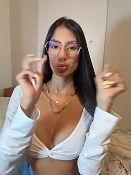 Julieta Duque online show from 19, 2, 2026