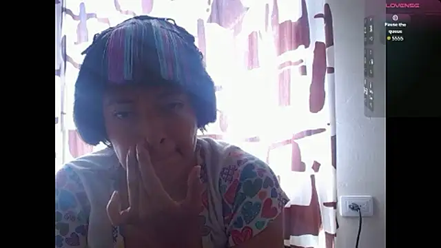 Snapshot of Acelinrose chatting on 11, 6, 2026 Acelinrose online show from 11, 6, 2026