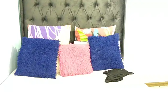 Dandelion enigman online show from 20, 10, 2025