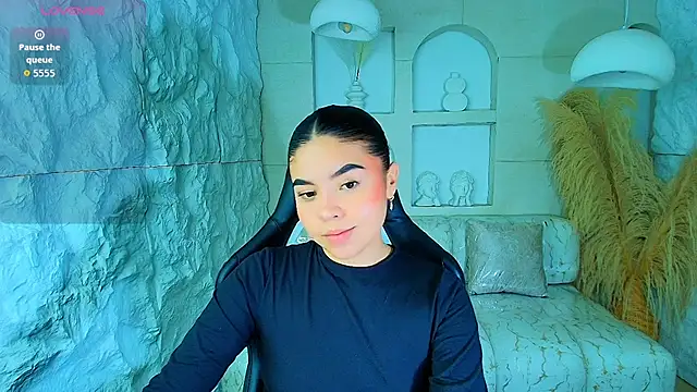 ambarina r online show from 4, 12, 2025