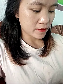 Snapshot of Norah-h chatting on 21, 10, 2025 Norah-h online show from 21, 10, 2025