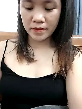 Snapshot of Norah-h chatting on 26, 10, 2025 Norah-h online show from 26, 10, 2025