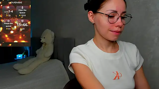 Snapshot of fun_nd_bun chatting on 14, 7, 2026 fun nd bun online show from 14, 7, 2026