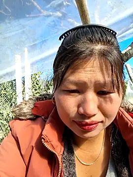 Snapshot of diamond-- chatting on 28, 11, 2025 diamond-- online show from 28, 11, 2025