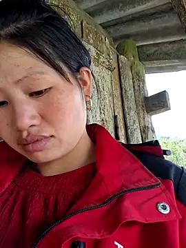 Snapshot of diamond-- chatting on 2, 12, 2025 diamond-- online show from 2, 12, 2025