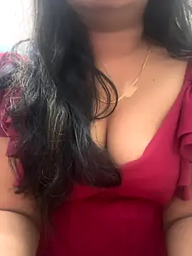 Snapshot of lasyatelugugirl chatting on 7, 10, 2025 lasyatelugugirl online show from 7, 10, 2025