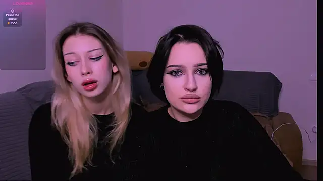 Lori lolii online show from 5, 12, 2025