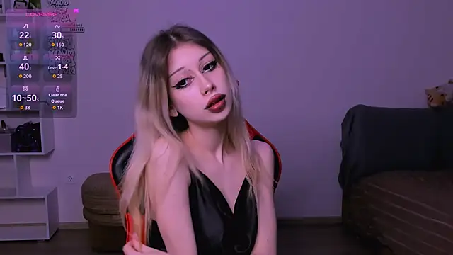 Lori lolii online show from 14, 12, 2025