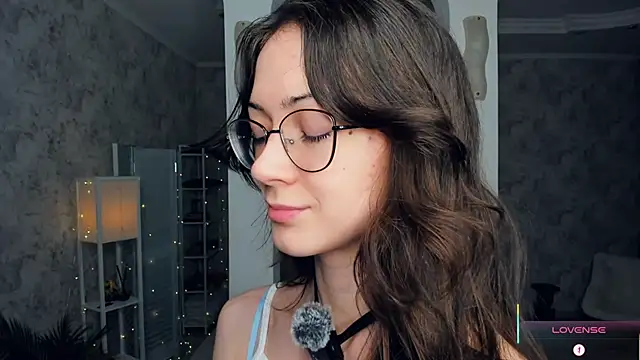 ReneeLippeatt online show from 22, 2, 2026