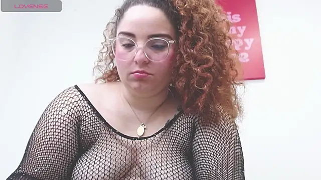 Snapshot of AmandaaWats chatting on 9, 4, 2026 AmandaaWats online show from 9, 4, 2026