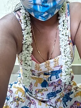 Snapshot of jasminetaml chatting on 23, 9, 2025 jasminetaml online show from 23, 9, 2025