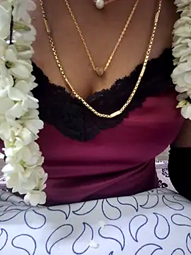 Snapshot of jasminetaml chatting on 10, 10, 2025 jasminetaml online show from 10, 10, 2025