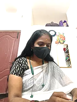 Tamil Yalini12 online show from 17, 4, 2026