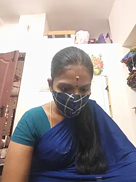 Snapshot of Tamil_Yalini12 chatting on 18, 6, 2026 Tamil Yalini12 online show from 18, 6, 2026