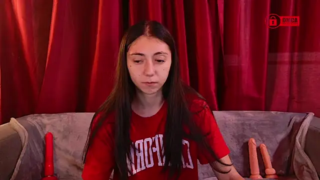 Charming LIA online show from 1, 12, 2025