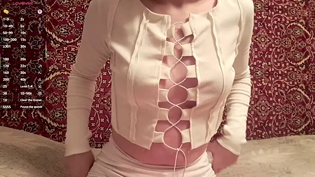 ivetabloom online show from 5, 12, 2025