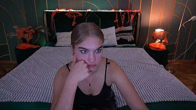 AlinaLiii online show from 3, 11, 2025