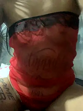 milk-love1226 online show from 2, 11, 2025