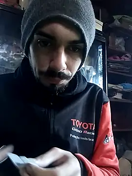 Snapshot of -Axelconda420 chatting on 11, 4, 2026 -Axelconda420 online show from 11, 4, 2026