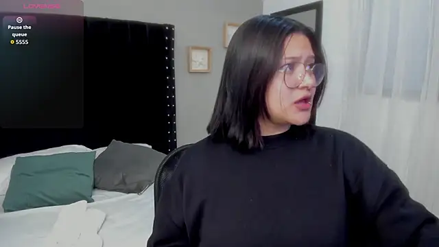 mayukim online show from 5, 11, 2025