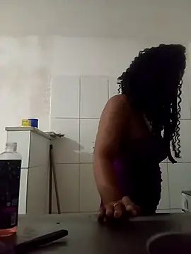 Snapshot of PrettahSantos chatting on 8, 1, 2026 PrettahSantos online show from 8, 1, 2026