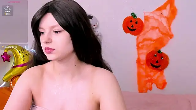 Snapshot of AishaAysitt chatting on 26, 10, 2025 AishaAysitt online show from 26, 10, 2025