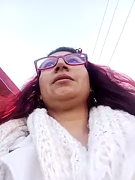 Snapshot of VictoriaSpenser chatting on 21, 11, 2025 VictoriaSpenser online show from 21, 11, 2025