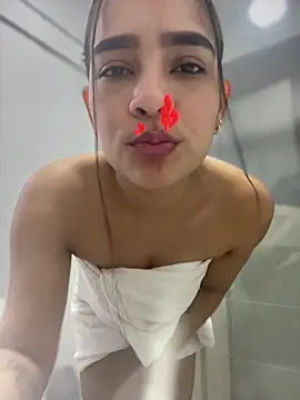 Snapshot of Valery_lux16 chatting on 15, 6, 2026 Valery lux16 online show from 15, 6, 2026