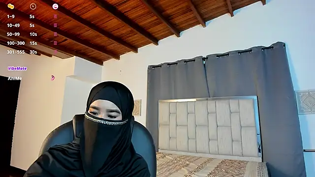 Snapshot of kalila_latif chatting on 10, 11, 2025 kalila latif online show from 10, 11, 2025