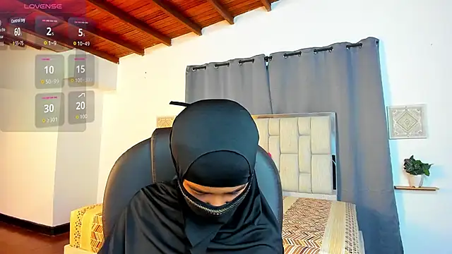 Snapshot of kalila_latif chatting on 20, 11, 2025 kalila latif online show from 20, 11, 2025